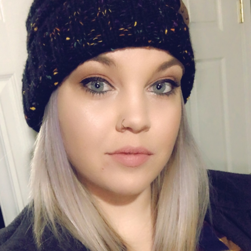 Meet your Posher, Ashlee